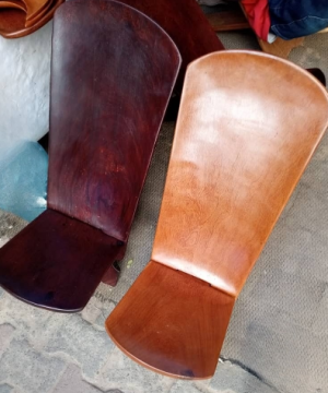 Chaise à palabre en bois du Sénégal